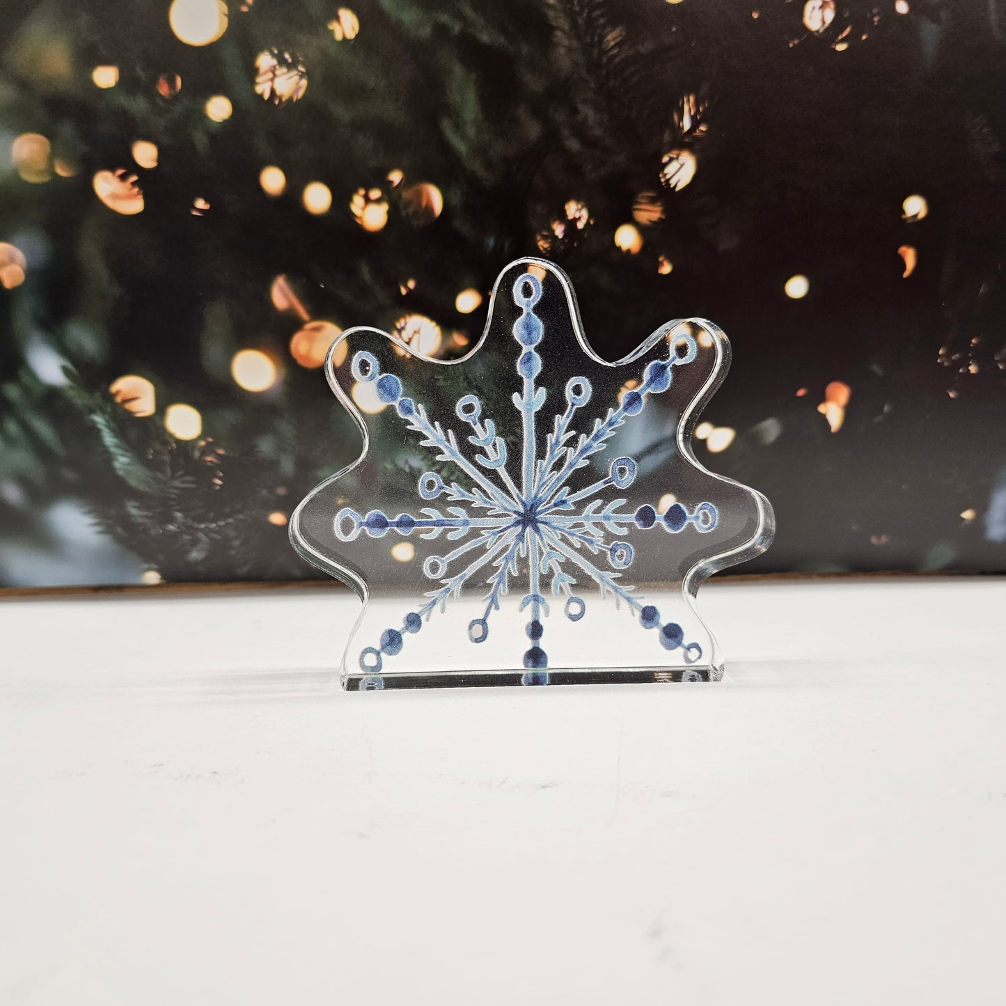 Snowflake | Acrylic Christmas Shelf Sitter AC-012
