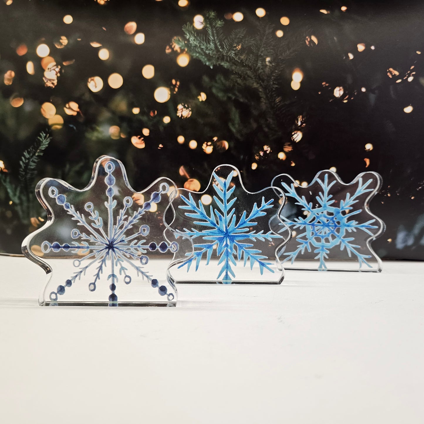 Snowflake | Acrylic Christmas Shelf Sitter AC-012