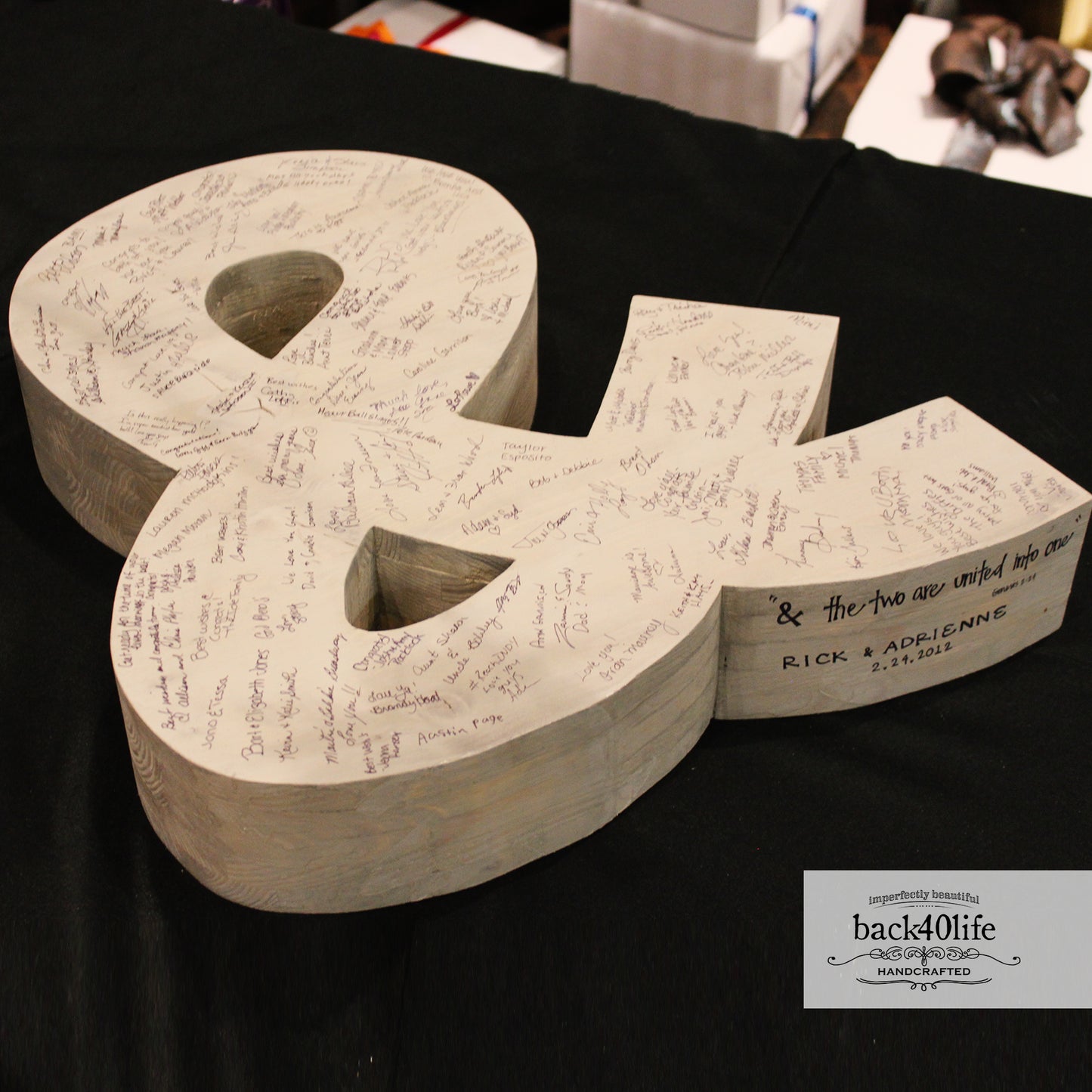 3-D Ampersand Wedding Guestbook (W-025a)